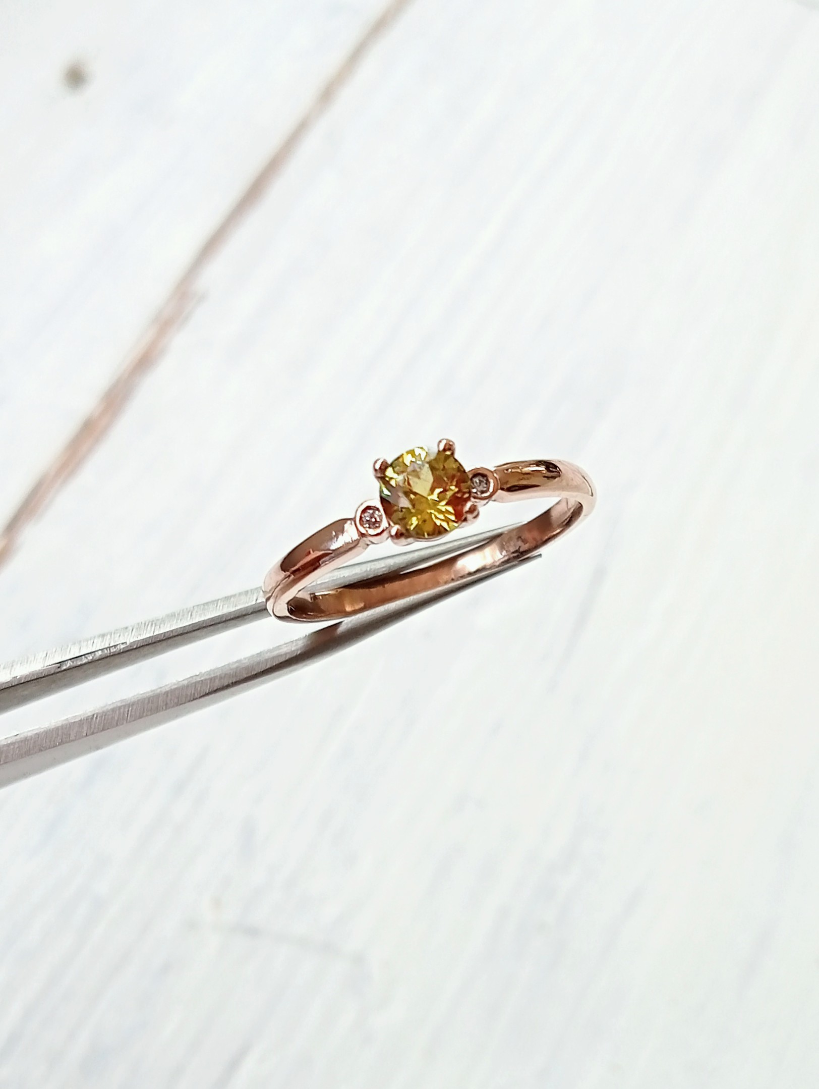 yellow sapphire and diamond ring