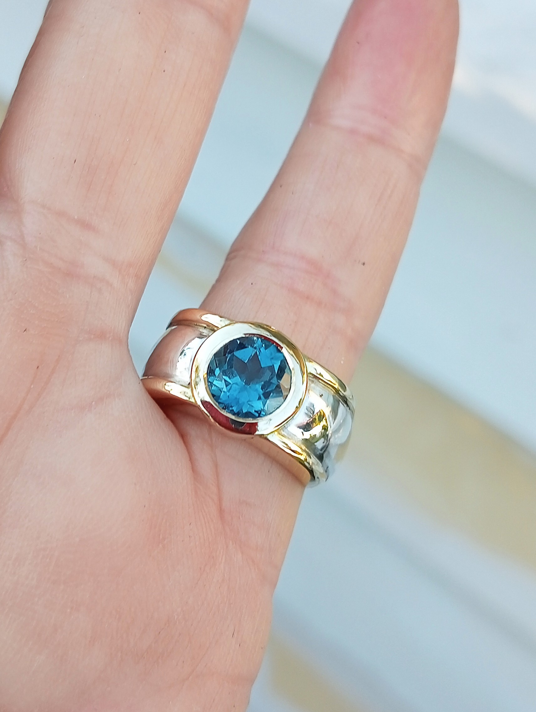 london topaz in 18ct gold and sterling silver